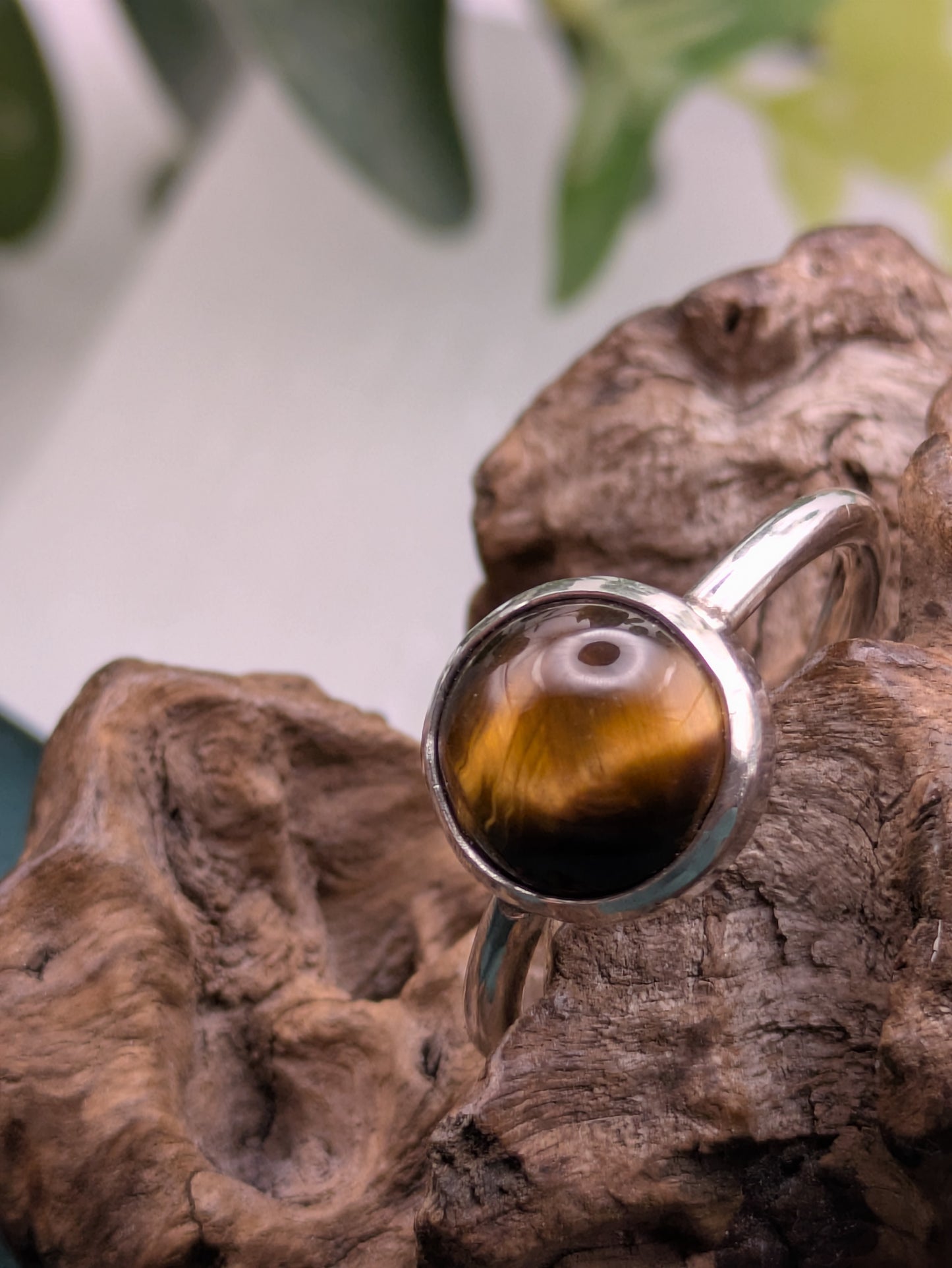 <img src="tigers-eye-ring.jpg" alt="Handmade Tiger's Eye ring in recycled sterling silver, UK size R, a bold crystal healing statement piece for strength and grounding">